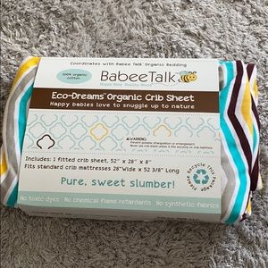 NWT BabeeTalk Organic Crib Sheet